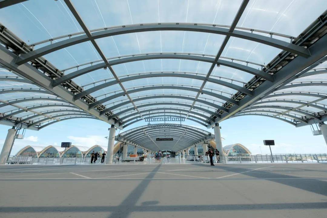 麥克坦宿霧國際機場膜結構連接橋